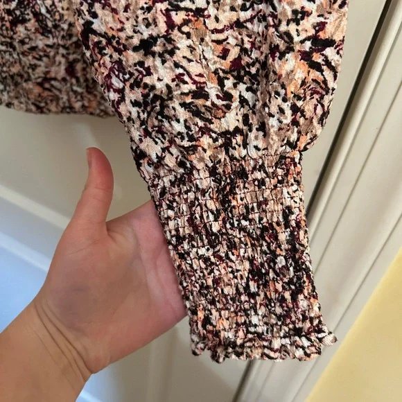 Loft Smocked Cuff Top Textured Balloon Sleeve Blouse - Picture 6 of 6